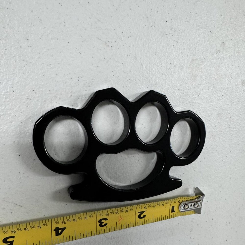 2 Pack Heavy Duty Metal Knuckles Paperweight - Brand New - Picture 3 of 3